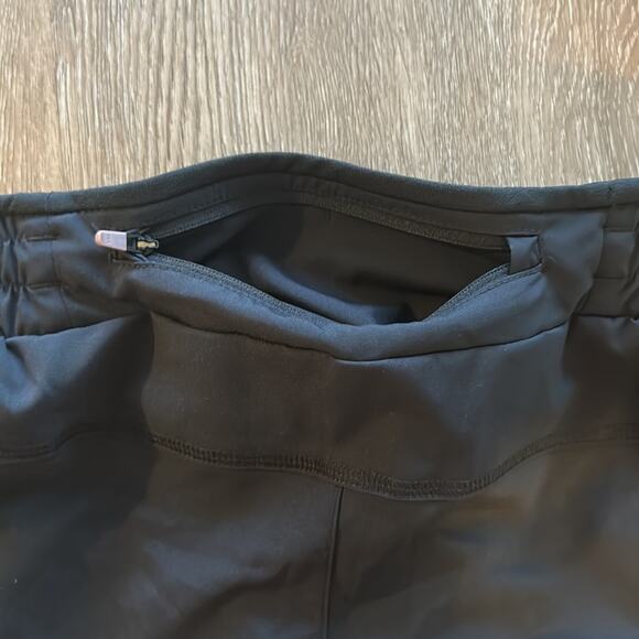 REI Pivot 7" Shorts Black Size Small Water Repellent Brief Liner - Picture 7 of 8